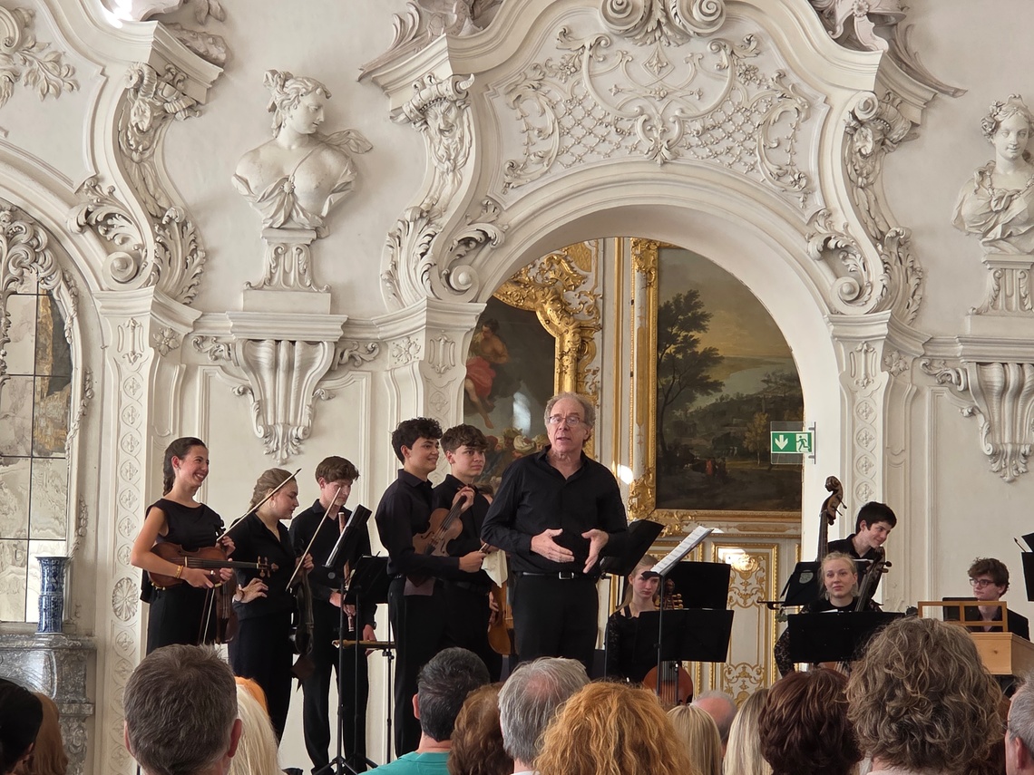 Alfredo Bernardini mit dem Bayerischen Jugend-Barockorchester